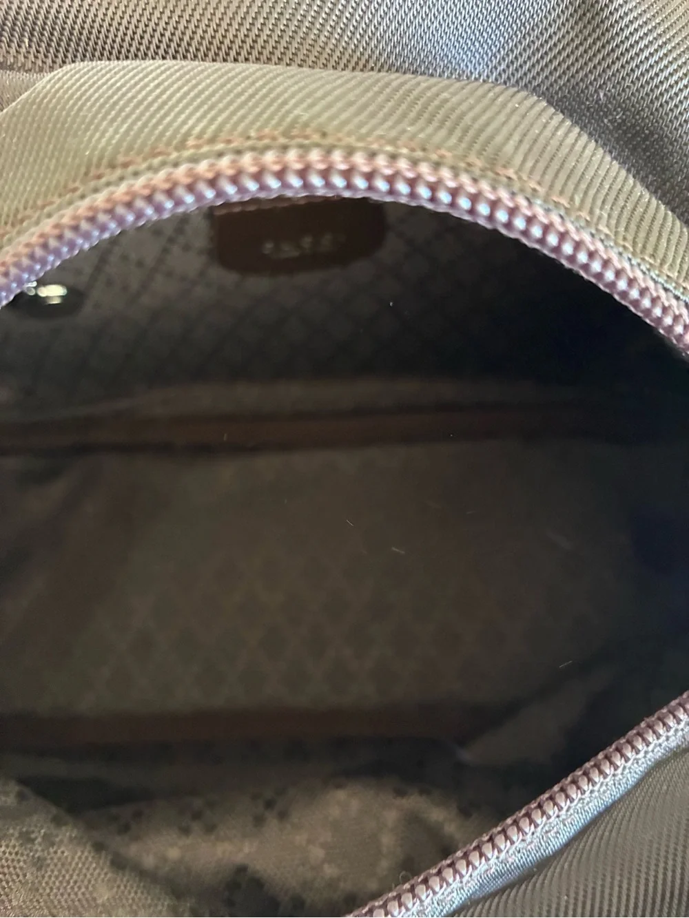 Authentic Gucci bamboo handle handbag (brown nylon)
